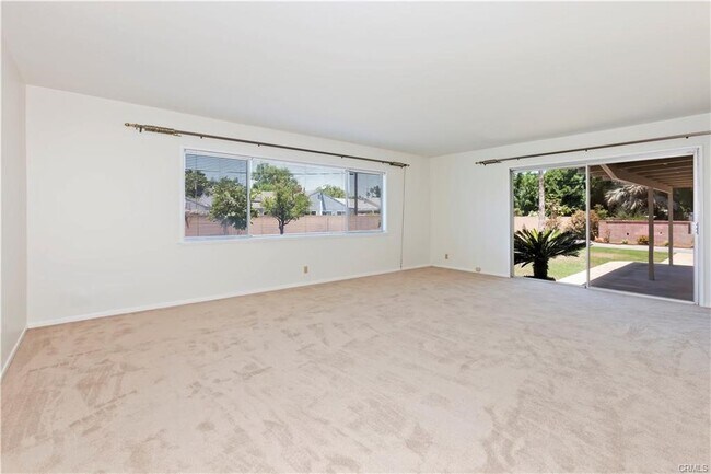 Building Photo - 13161 Crestline Dr