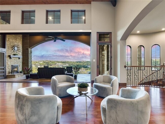 Building Photo - 4212 Serene Hills Dr