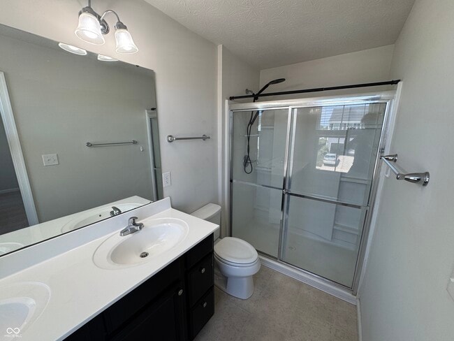 Building Photo - 204 Dietz Dr