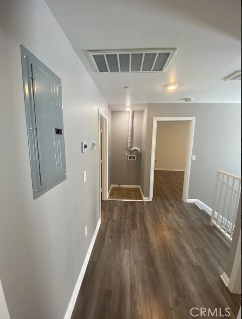 Building Photo - 2051 W Florence Ave