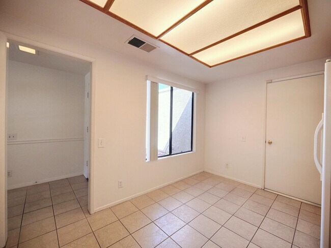 Building Photo - 68899 Cll Monforte