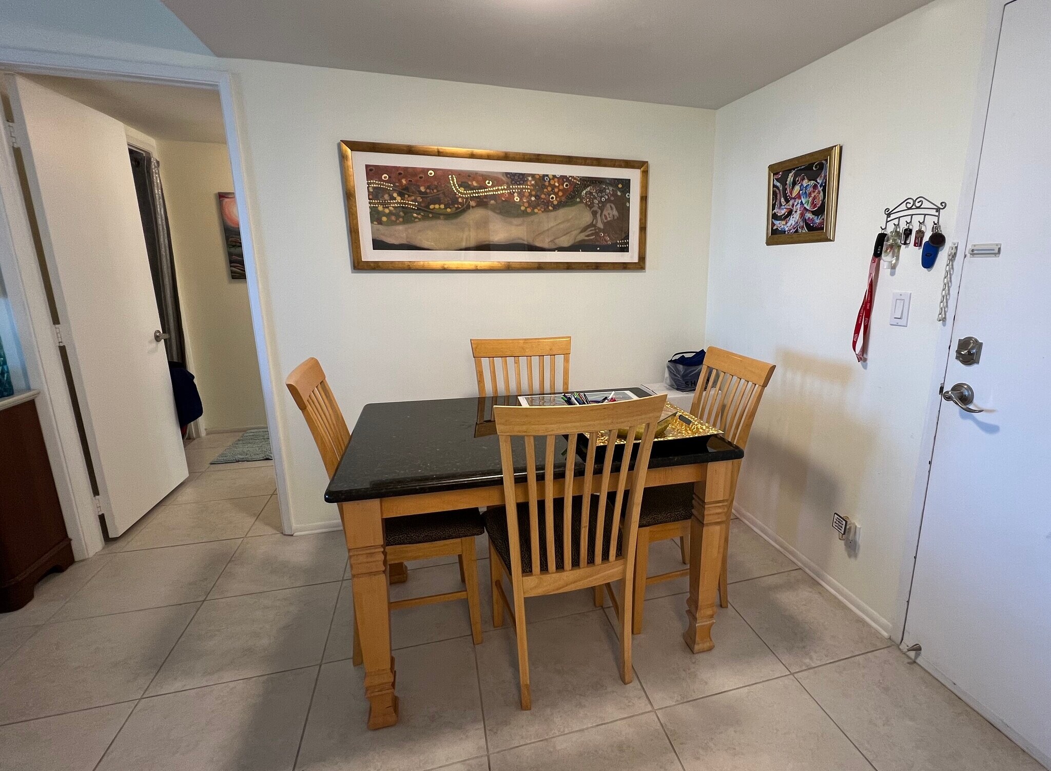 Dining Room - 777 S Federal Hwy