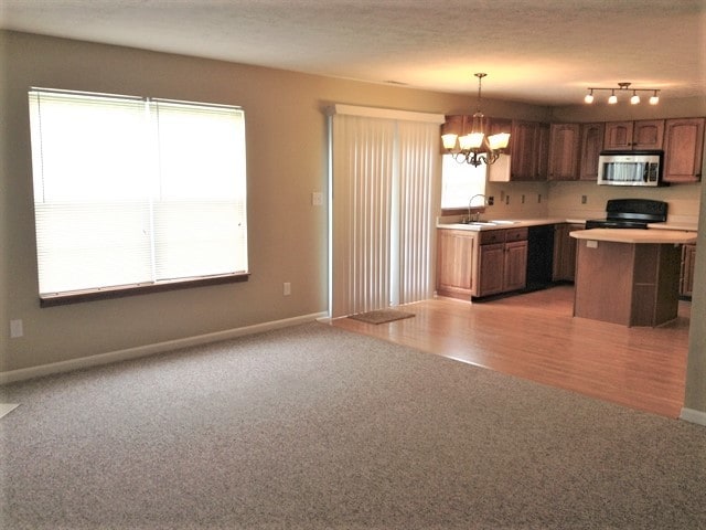 Building Photo - 6739 Dorchester Dr