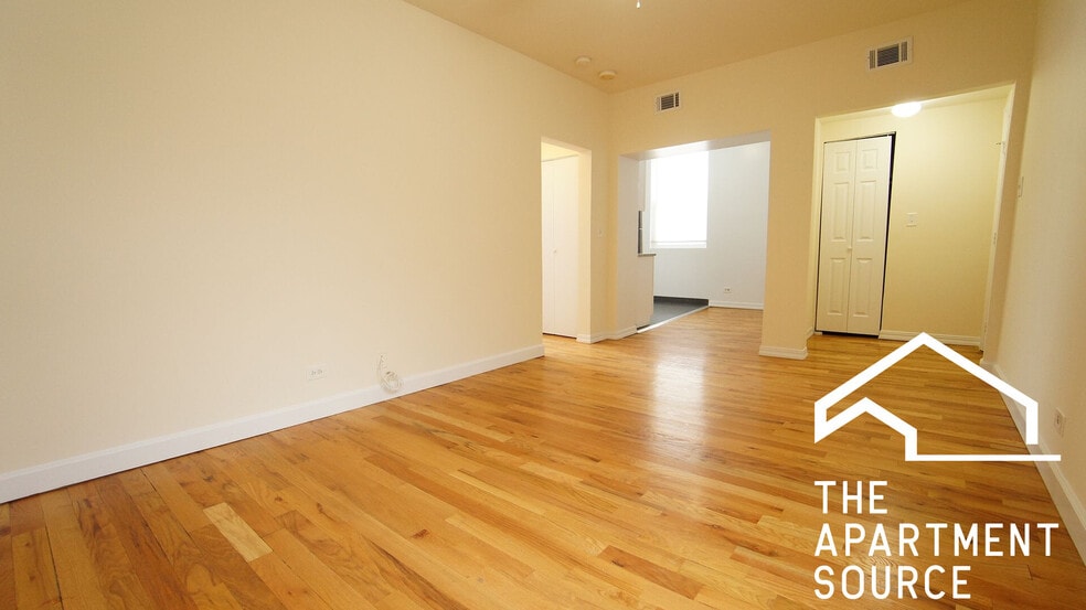 Primary Photo - 2337 N Drake Ave