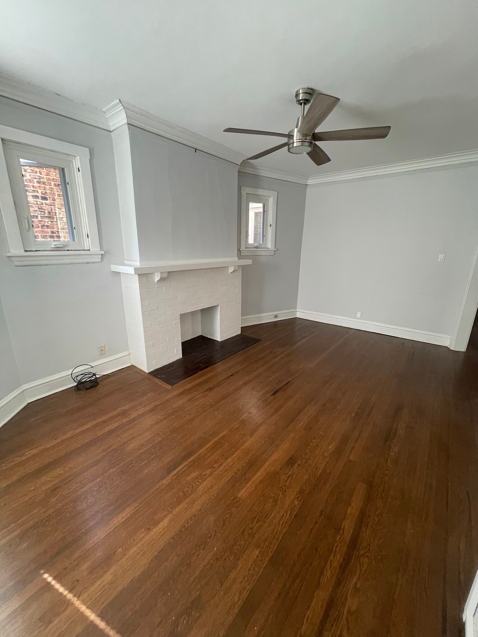 Building Photo - 918 W Gunnison St