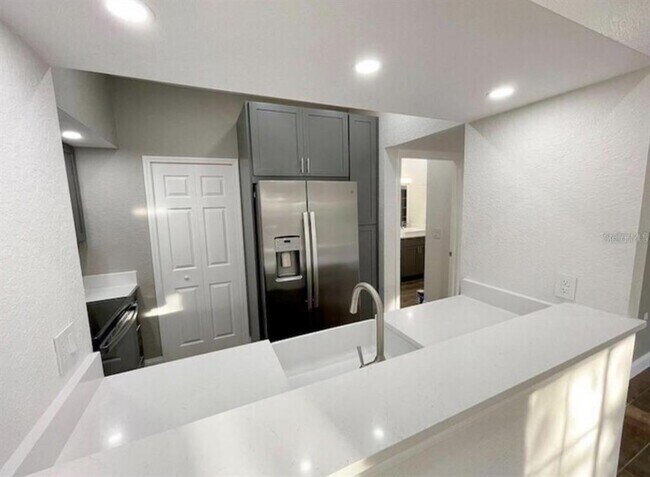 Building Photo - 5017 City St