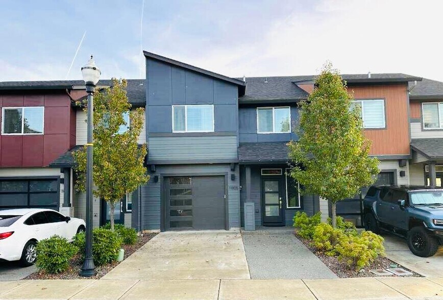 Primary Photo - 11805 NE 108th St