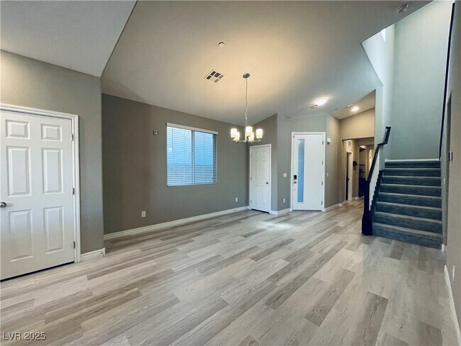 Building Photo - 930 Bayberry Ridge St