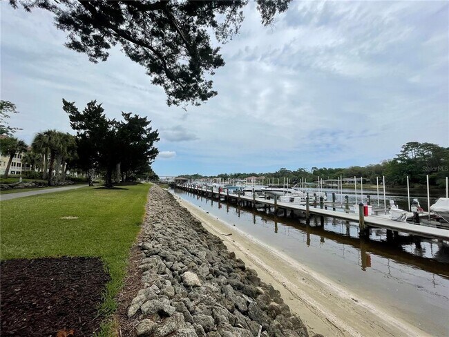 Building Photo - 100 Canopy Walk Ln