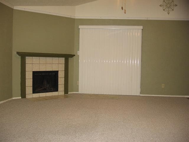 Building Photo - 3125 Grapevine Ln