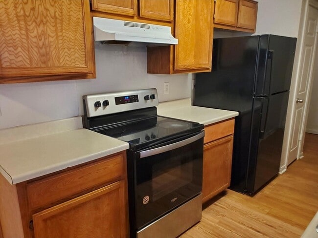 Building Photo - 1733 Horseshoe Cir