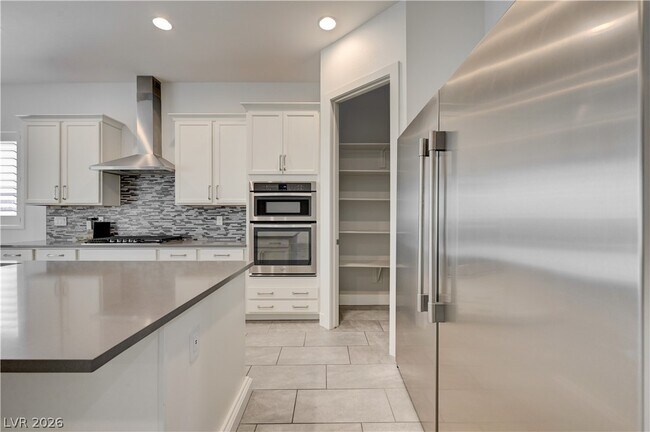 Building Photo - 6020 Langreo Ln