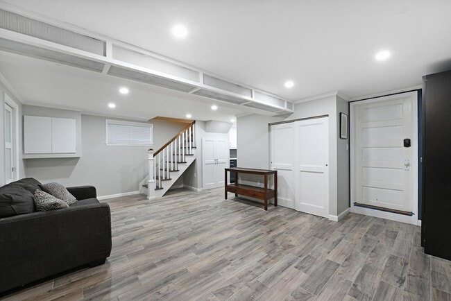 Building Photo - 218 73rd St