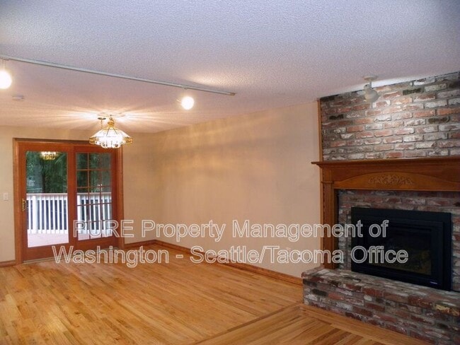 Building Photo - 8313 71st St NW