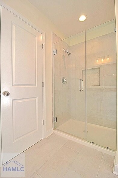 Building Photo - 151 Buckingham Dr