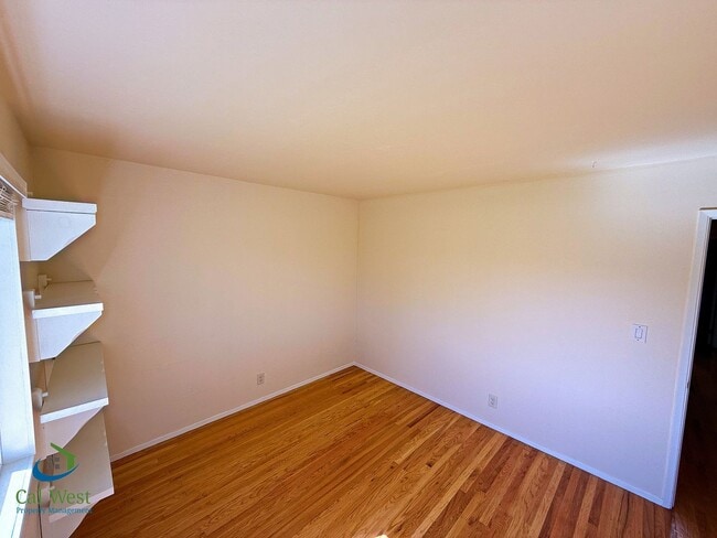 Building Photo - 5331 Rimwood Dr