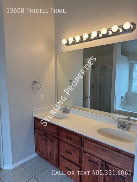 Building Photo - 13608 Thistle Trail