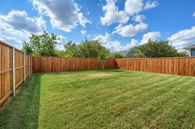 Building Photo - 4117 Equestrian Dr