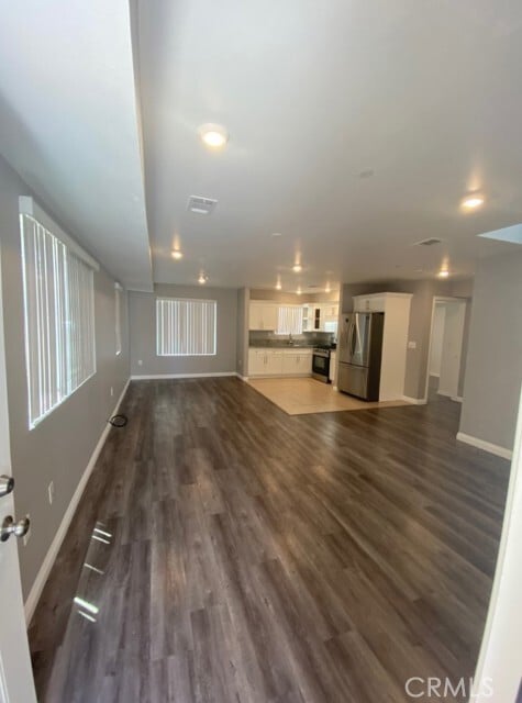 Building Photo - 2051 W Florence Ave