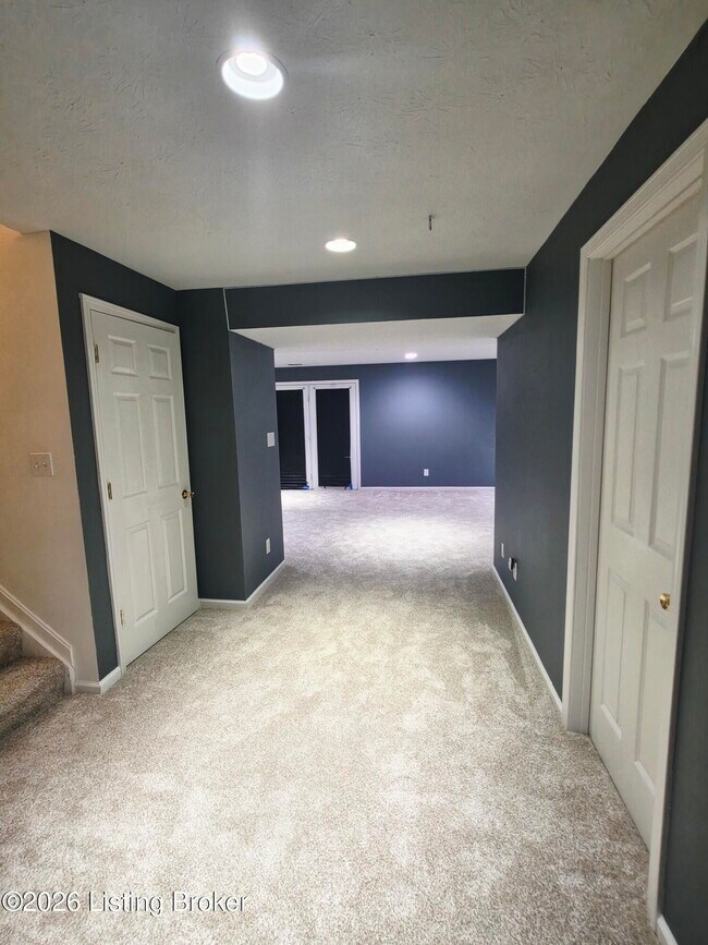 Building Photo - 11036 Symington Cir