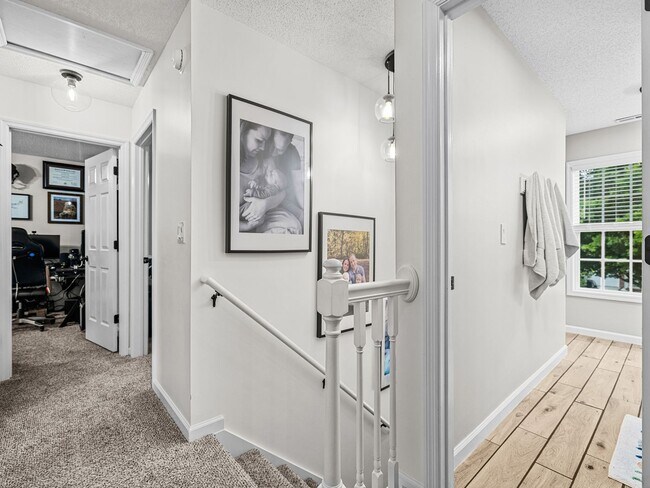 Building Photo - Bridlewood Subdivision!