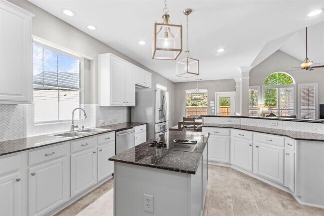 Building Photo - 13614 Cardinal Cove Ct