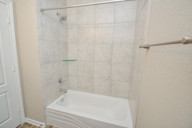 Building Photo - 24134 Leonforte Dr