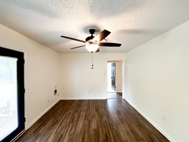 Building Photo - Available Now!!!! Gorgeous 3 bedroom, 2 bath, 2 car garage home. Beautiful wood look flooring. Sp...