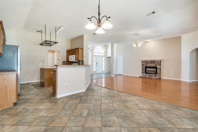 Building Photo - 3729 Sycamore Ln