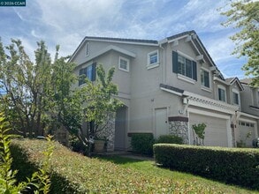 Building Photo - 171 Shadowhill Cir