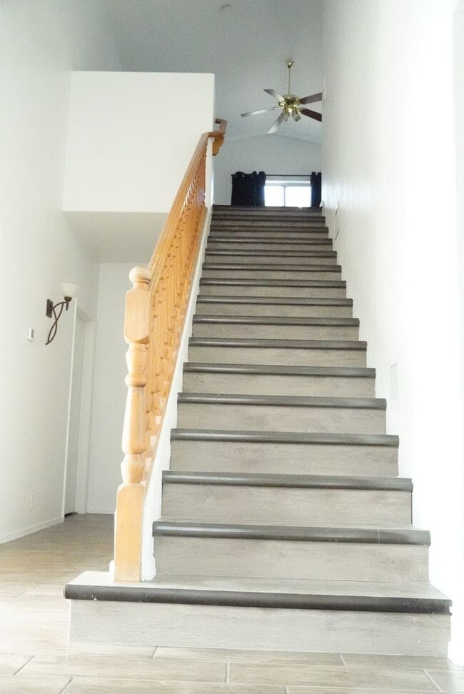 Building Photo - 1231 N Firehouse Ct