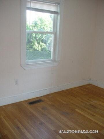 Building Photo - 33 Adamson St