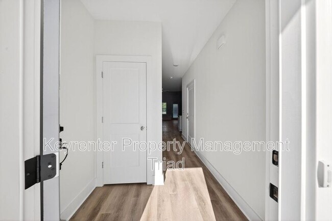 Building Photo - 3611 Bridleton Ridge Trail