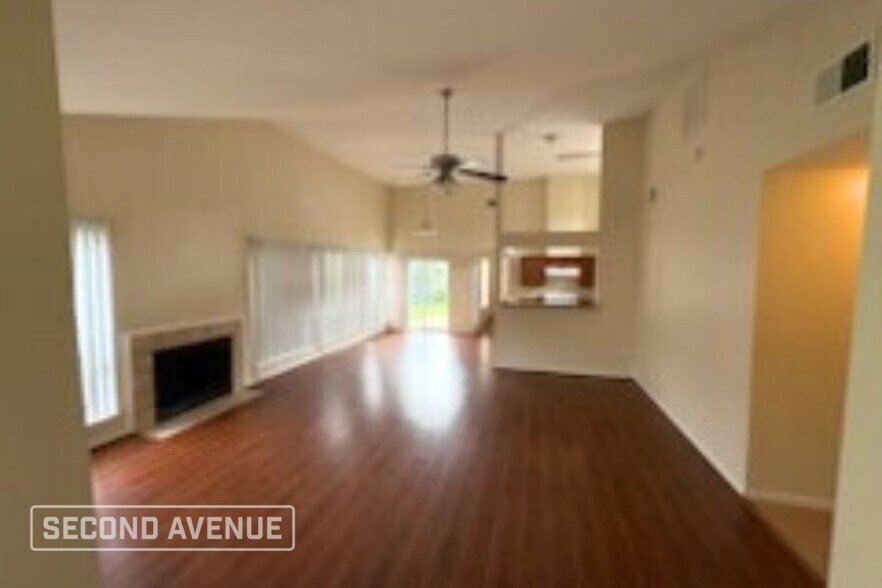 Building Photo - 7610 Alcomita Dr