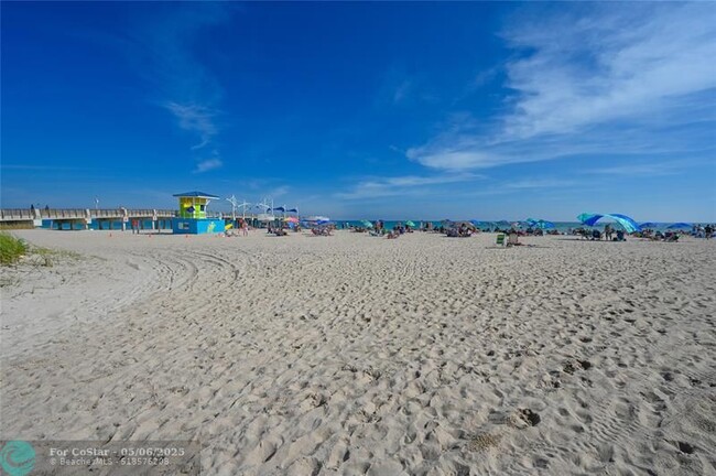 Building Photo - 531 N Ocean Blvd