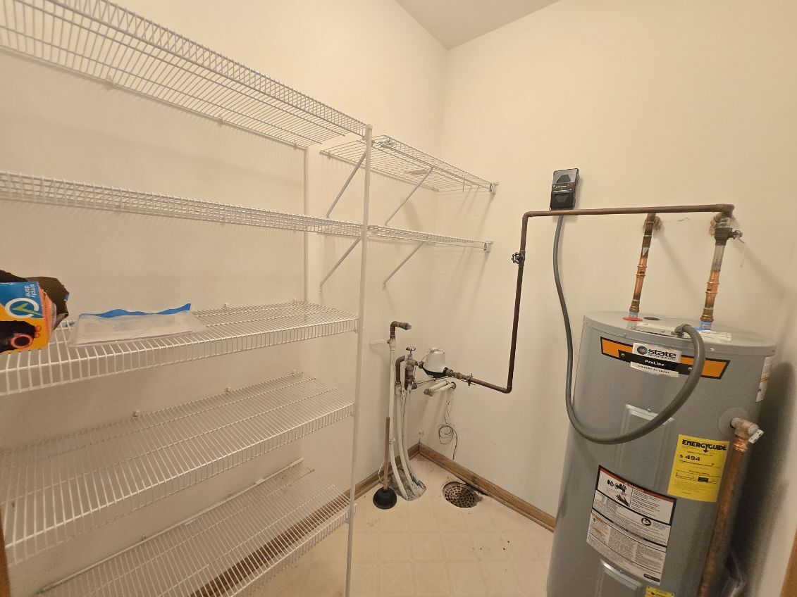 Building Photo - 950 67th St