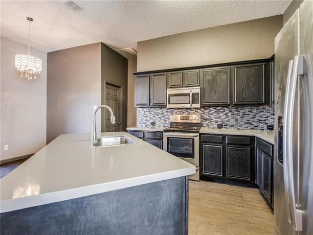 Building Photo - 1521 Broadmoor Dr