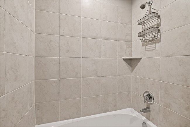 Building Photo - 21500 Rustic Elm Dr