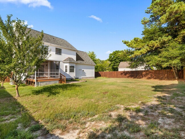 Building Photo - 217 Derby Downs Dr