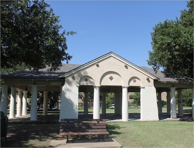 Building Photo - 5309 Avenue I