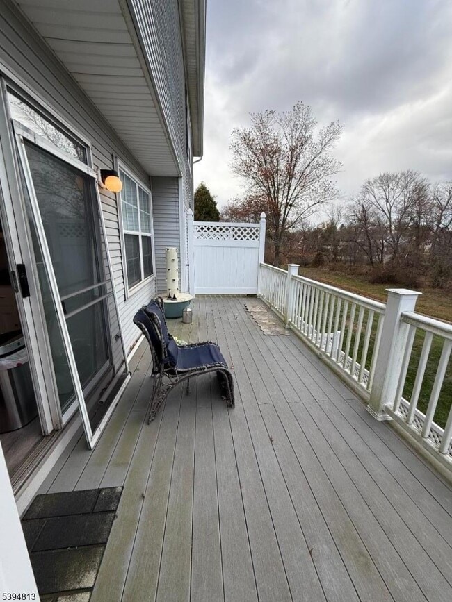 Building Photo - 1902 Bayley Ct