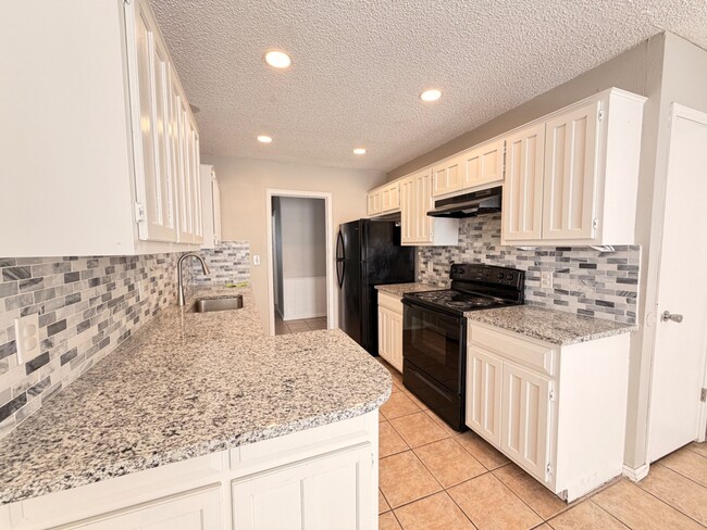 Building Photo - 11168 S Douglas Ave