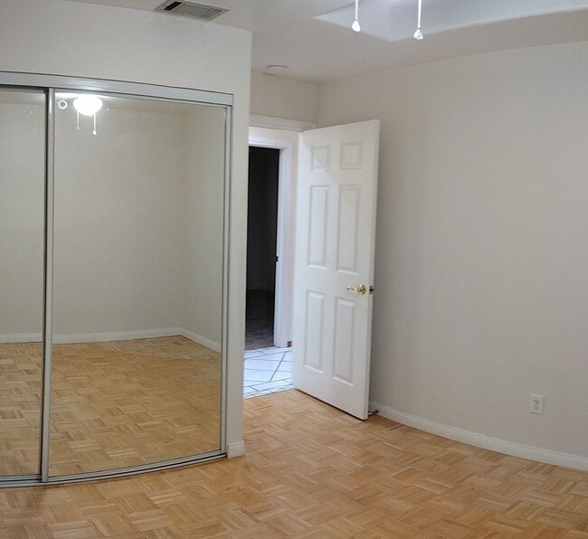 Building Photo - House with Separate studio apartment Included