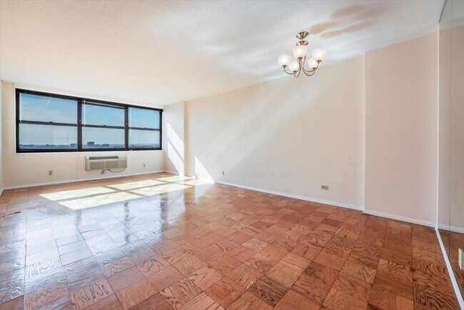 Building Photo - 7000 JFK Blvd E