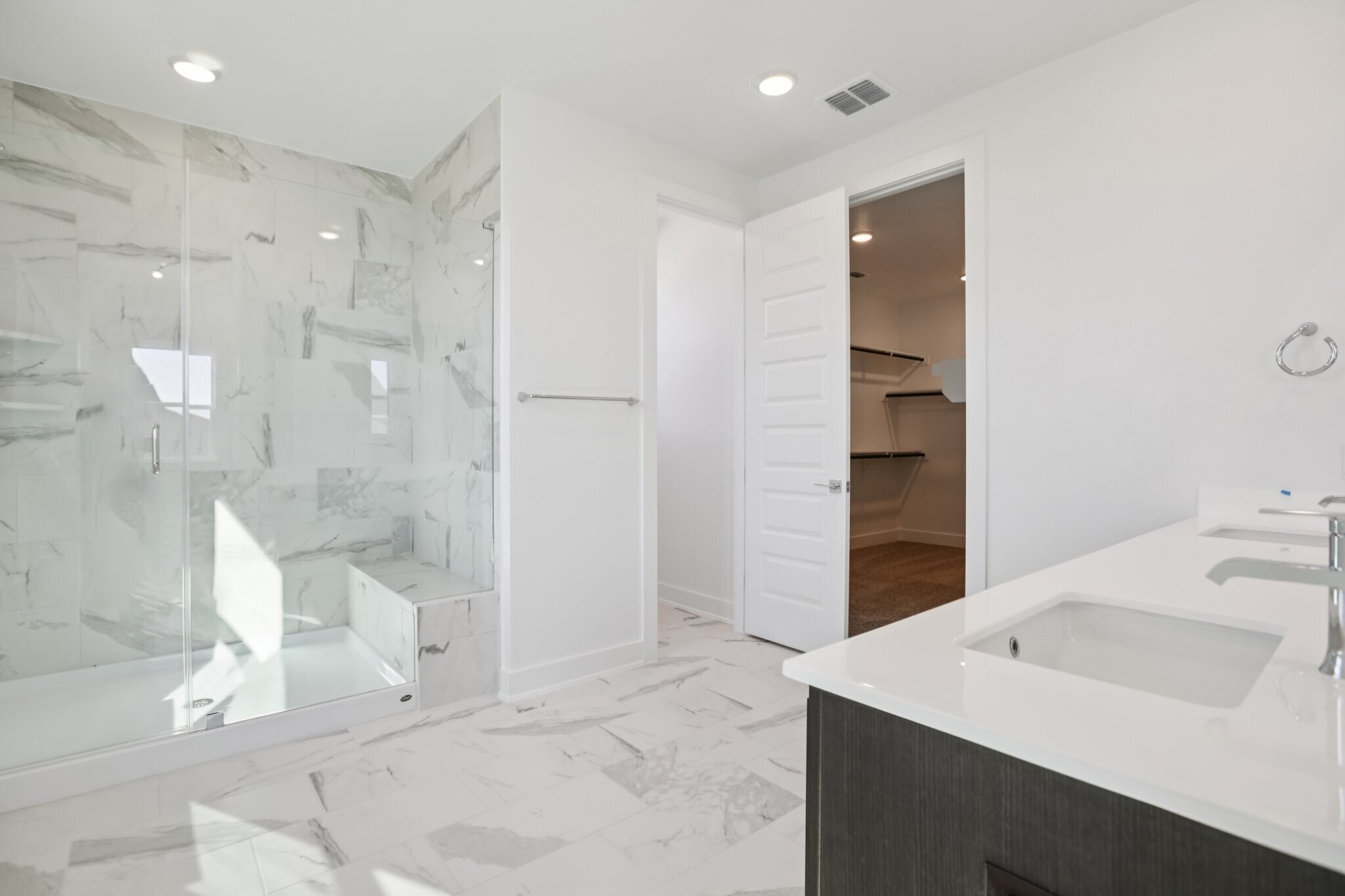 Building Photo - 1104 Yaupon Holly Dr