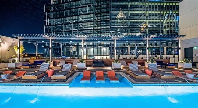 Building Photo - 1301 Spring St NW