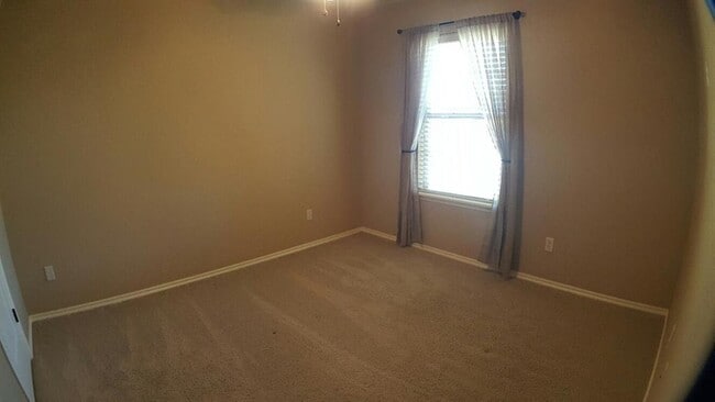 Building Photo - 7041 Cherokee Crossing West