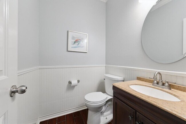 Building Photo - 3319 Harbrook Dr