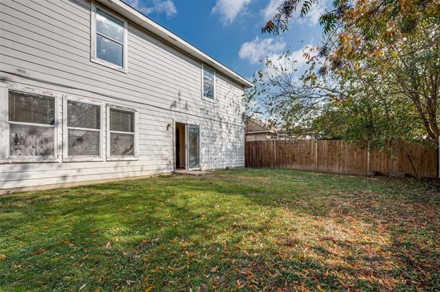 Building Photo - 10141 Chapel Rock Dr