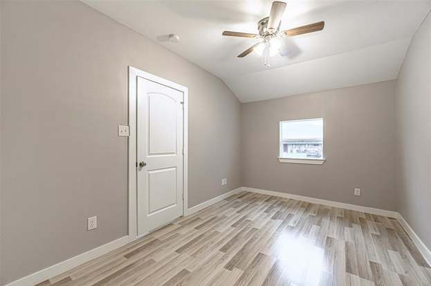 Building Photo - 4909 Higgins St